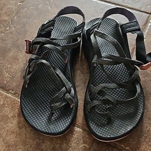 Women's chaco sandels size 8